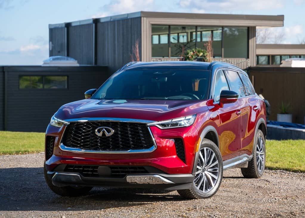 <strong>سيارة إنفينيتي QX60</strong>&nbsp;