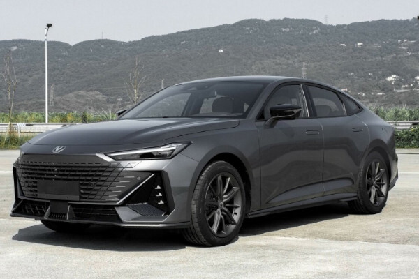 شانجان UNI-V&nbsp;