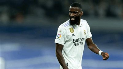 ضربة قاسية لدفاع ريال مدريد بعد غياب روديغر لأسبوعين