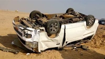 حادث انقلاب سيارة وراء إصابة 5 اشخاص فى البحيرة