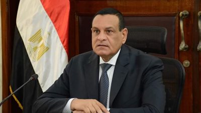 وزير التنمية المحلية يوجه المحافظين بضرورة توفير السلع بأسعار مخفضة للمواطنين