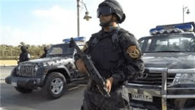 القبض علي تجار مخدرات  في مدينة الشروق