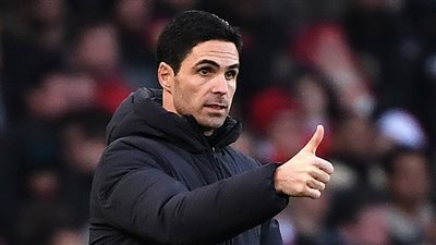 أرتيتا يحدد موقف ساكا ومارتينيلي أمام لوتون تاون في الدوري الانجليزي