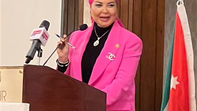 برلمانية: 