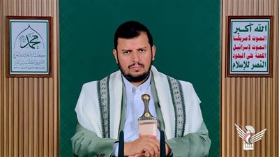 الحوثي: سنضرب البوارج الأمريكية إذا استهدفت واشنطن اليمن