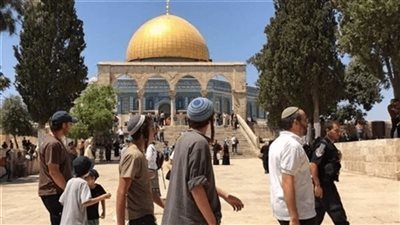بحماية الاحتلال الصهيوني.. عشرات المستوطنين يقتحمون «المسجد الأقصى»