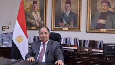 المالية: يجوز للمصريين المقيمين بالخارج اختيار أى سيارة واستبدالها فى أى وقت خلال 5 سنوات