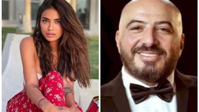 مجدي الهواري يشارك صورة برفقة زوجته من باريس... شاهد