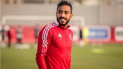 بالصور.. اللاعب محمود كهربا يحتفل بزفاف شقيقته
