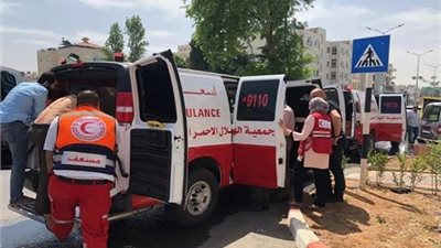 الهلال الأحمر الفلسطيني: الاحتلال يجلي 21 جريحًا من المستشفى المعمداني