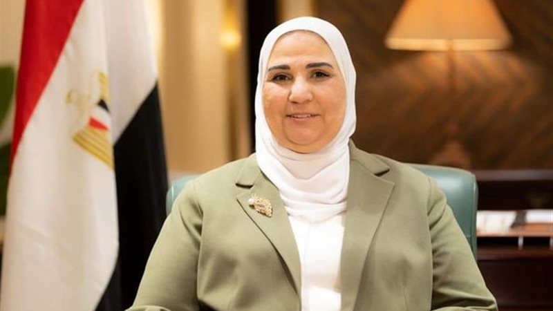 الدكتورة نفين القباج