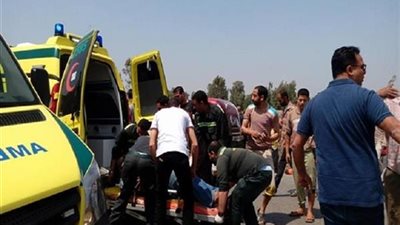 وفاة شخص وإصابة 11 آخرين بإصابات متنوعه بصحراوي سمالوط شمال المنيا