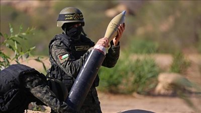 «حماس» تُعلن استهداف طائرة ودبابتين لجيش الاحتلال الصهيوني