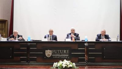 عاشور: الجامعات الخاصة والأهلية تقدم برامج تعليمية متطورة تلبي متطلبات سوق العمل 