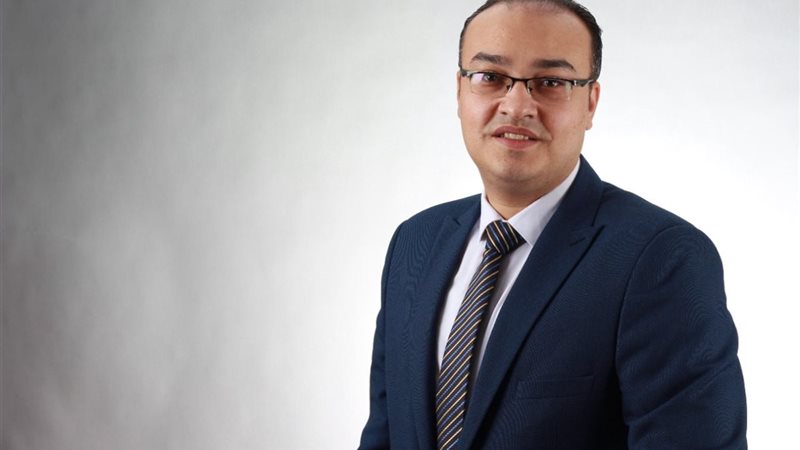 الخبير المصرفي أحمد
