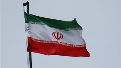 مسؤول إيراني يؤكد عدم وجود خطة للرد الفوري على إسرائيل