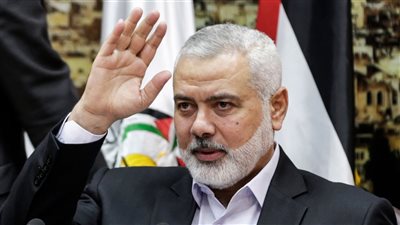 هنية: إغتيال أبنائي لن يشكل ضغطاً على حماس