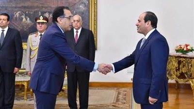 رئيس الوزراء يهنئ السيسي بمناسبة عيد تحرير سيناء