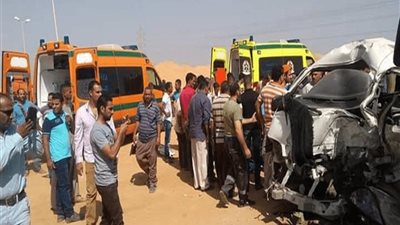 مصرع وإصابة 5 أشخاص جراء انقلاب سيارة بمحور الضبعة