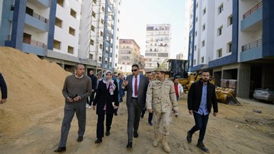 محافظ الدقهلية يتفقد الأعمال الجارية بمشروع مساكن الجلاء