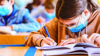 شاومينج يتحدى الوزارة من جديد.. تسريب امتحان الشهادة الإعدادية على «تليجرام»