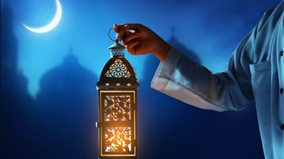 صلة الرحم والصلاة.. أحب الأعمال إلى الله تعالى في شهر رمضان المبارك