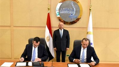 الوزير يؤكد ضرورة تنفيذ أعمال البنية الفوقية لمحطة 