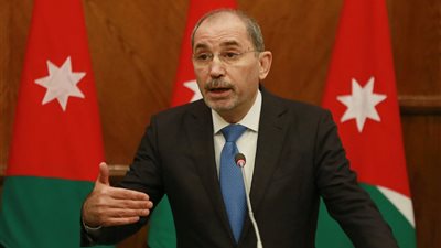 الصفدي: بلدنا لن تكون ساحة للحرب بين إسرائيل وإيران