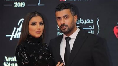 مي عمر ومحمد سامي يجتمعان في 