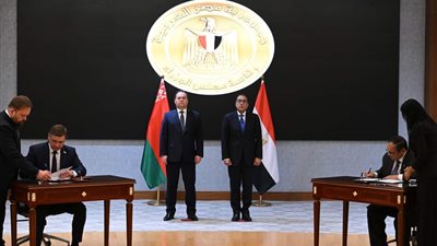 مدبولي ونظيره البيلاروسي يشهدان مراسم توقيع اتفاق لتعزيز التجارة