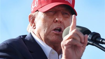 تصريحات ترامب تثير الذعر.. حمام من الدماء أقل ما يمكن أن يحدث