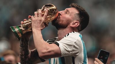 تقارير سعودية .. ميسي على رادار الهلال السعودي