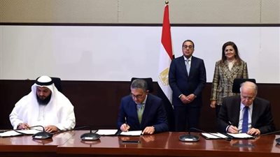 مدبولي يشهد التوقيع على مذكرة تفاهم لإنشاء مركز القاهرة المالي الدولي بالعاصمة الإدارية الجديدة