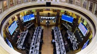 ارتفاع جماعي في الأسهم بالبورصة المصرية اليوم الخميس