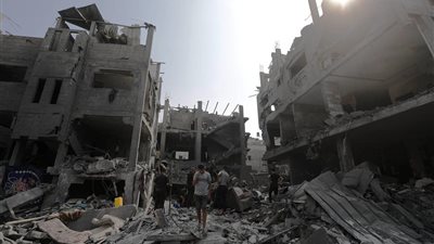 خلال 24 ساعة.. انتشال جثامين 160 شهيدًا من تحت الأنقاض في غزة