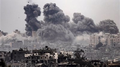 عشرات الشهداء والجرحى في قصف إسرائيلي علي مناطق في غزة