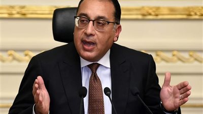 «مدبولي» يوجه بسرعة إعداد مشروعات القوانين الخاصة بالحزم التحفيزية للصناعات المستهدفة