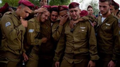 الاحتلال يعلن مقتل ضابط وجنديين جراء انفجار لغم بشمال غزة