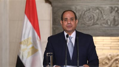 السيسي: الدولة حرصت بشكل كبير على تطوير قطاع السكة الحديد