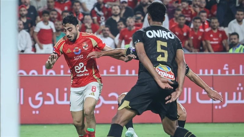 أكرم توفيق 