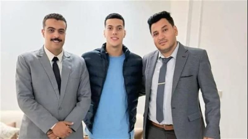 دفاع إمام عاشور 