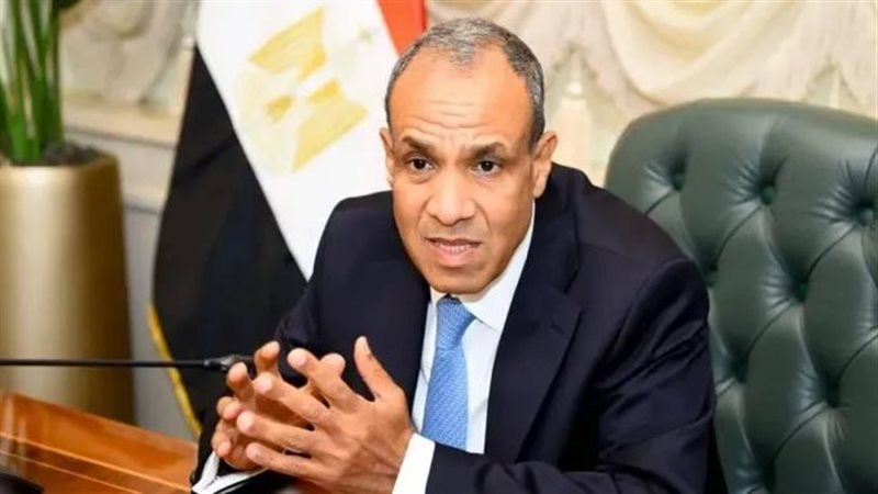  الدكتور بدر عبد