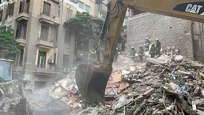 مصرع 6 أشخاص جراء انهيار عقار بحي الوايلي بالقاهرة