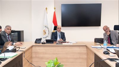 الري يوجه بتخفيض مناسيب المياه ببركة سيوة وصولا للمناسيب الآمنة