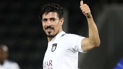 صورة من العيار الثقيل.. هل يحسم الأهلي صفقة بغداد بونجاح قريبًا؟