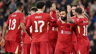 صلاح يقود تشكيل ليفربول أمام ليستر سيتي بالدوري الإنجليزي
