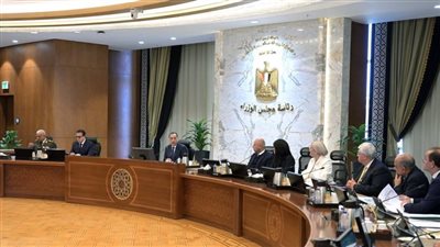 رئيس الوزراء يترأس الاجتماع الأسبوعي لاستعراض ماتم تنفيذه من حزمة الحماية الاجتماعية