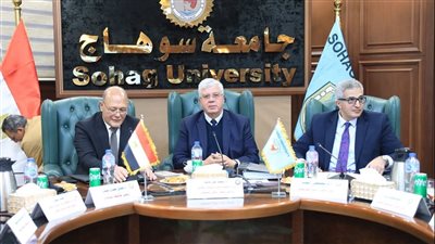 أبرز توجيهات وزير التعليم العالي خلال اجتماع المجلس الأعلى للجامعات بسوهاج