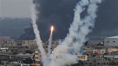 القاهرة الإخبارية: إسرائيل تطلق القذائف صوب رفح الفلسطينية بشكل مستمر 