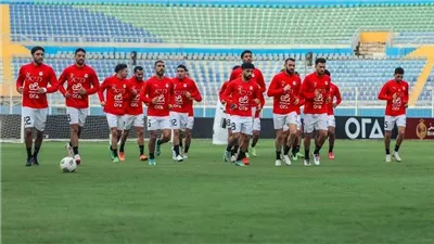 حسام حسن يدفع بتريزيجيه لحل أزمة تشكيل منتخب مصر أمام إثيوبيا